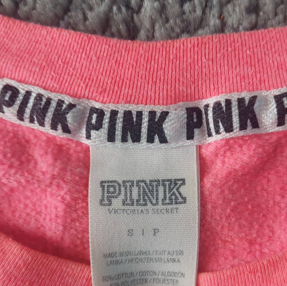 Sweatshirt - Picture 2 of 3
